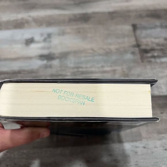 In the presence of mine enemies by Harry Turtledove Hardback - Picture 6 of 6